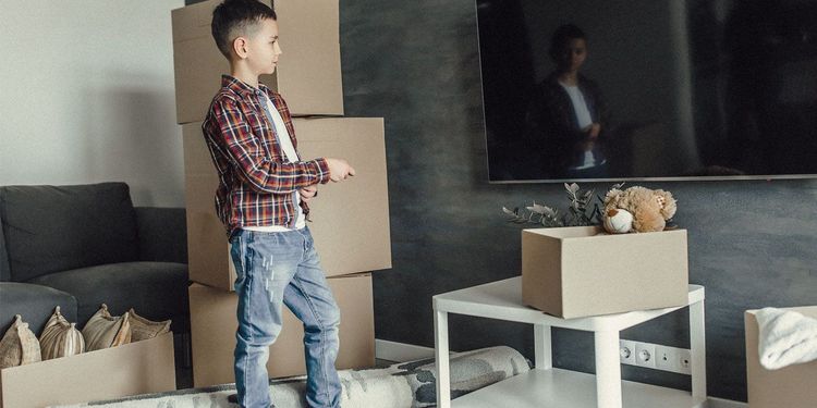 Při stěhování nezapomeňte na odhlášení a přihlášení poplatků za televizi a rádio