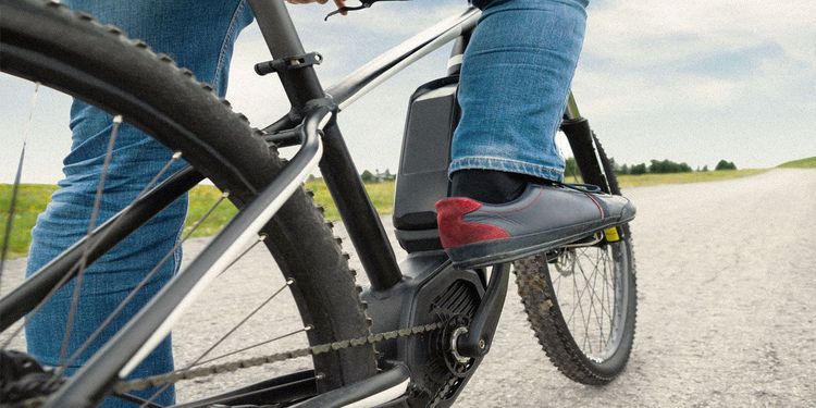 Chcete si pořídit elektrokolo? Vše, co byste měli vědět o jejich bateriích